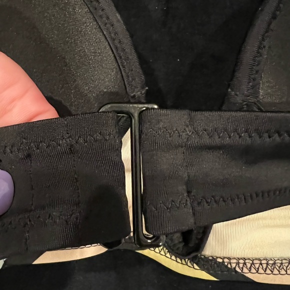 Victoria secrets deep PINK V neck push-up bikini top - Picture 5 of 9